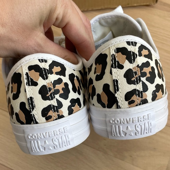 NWT Custom Converse Chuck Taylor Leopard Print Low Top Sneakers, W/9.5 M/7.5 - Picture 4 of 9